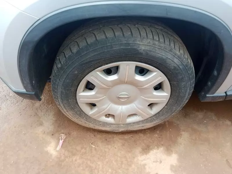 Nissan X-Trail   - 2011