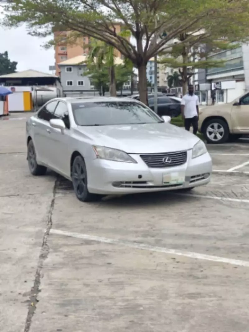 Lexus ES 300   - 2008
