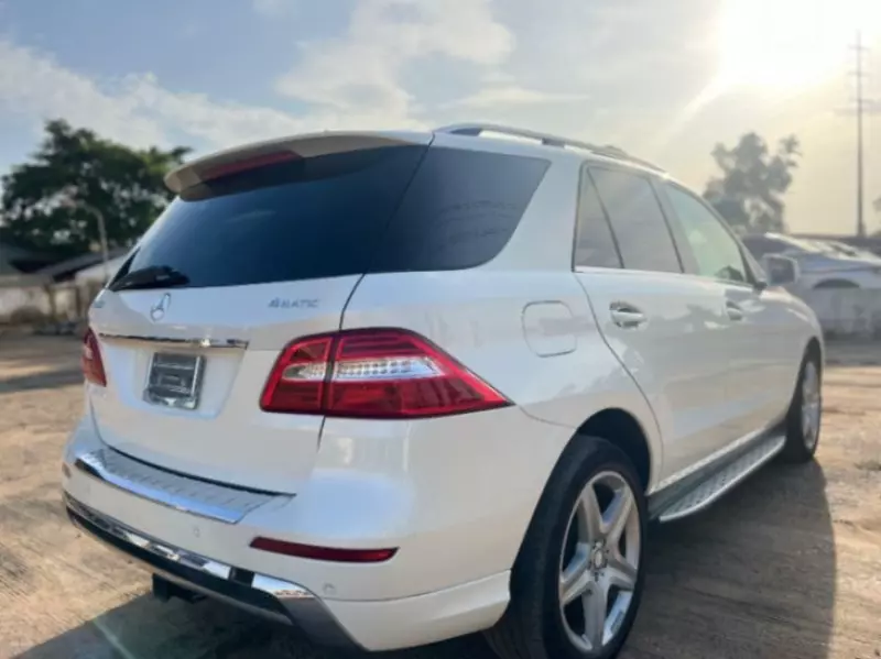 Mercedes-Benz ML 400   - 2015