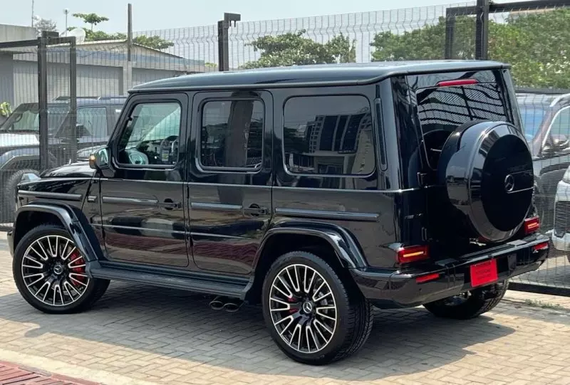 Mercedes-Benz G63 AMG   - 2025