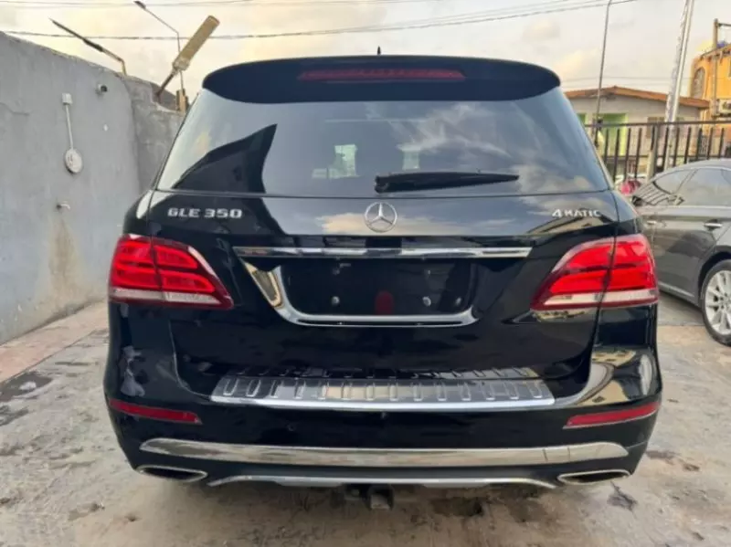 Mercedes-Benz GLE 350   - 2016