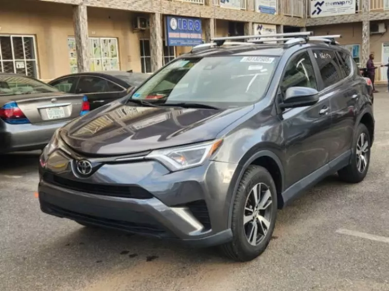 Toyota RAV4 - 2018