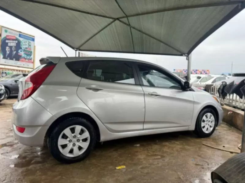 Hyundai Accent RB   - 2014