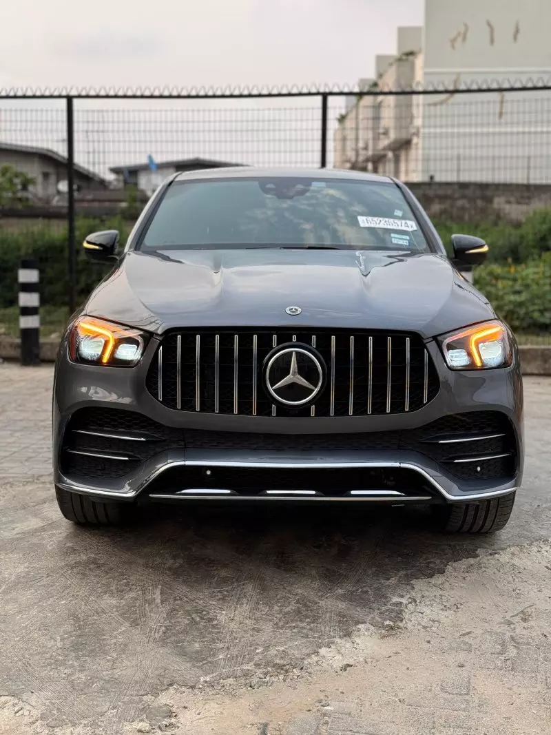 Mercedes-Benz GLE 53 AMG   - 2021