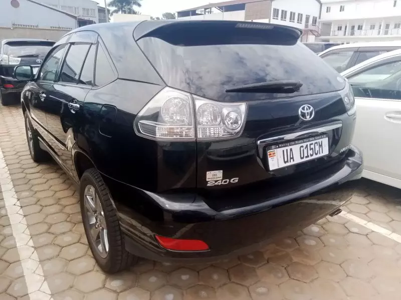 Toyota Harrier - 2010