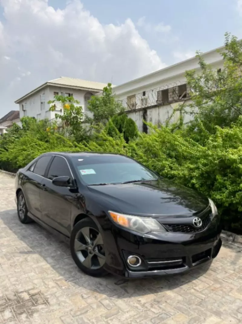 Toyota Camry   - 2007