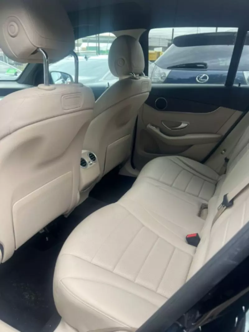 Mercedes-Benz GLC 300   - 2018