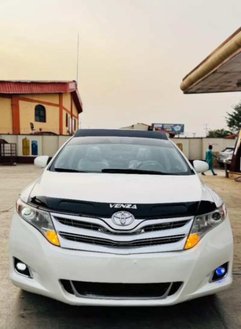 Toyota Venza   - 2009