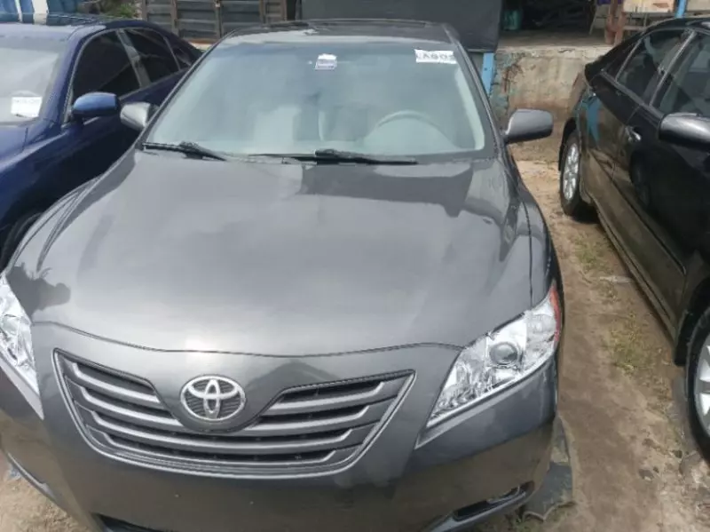 Toyota Camry   - 2008