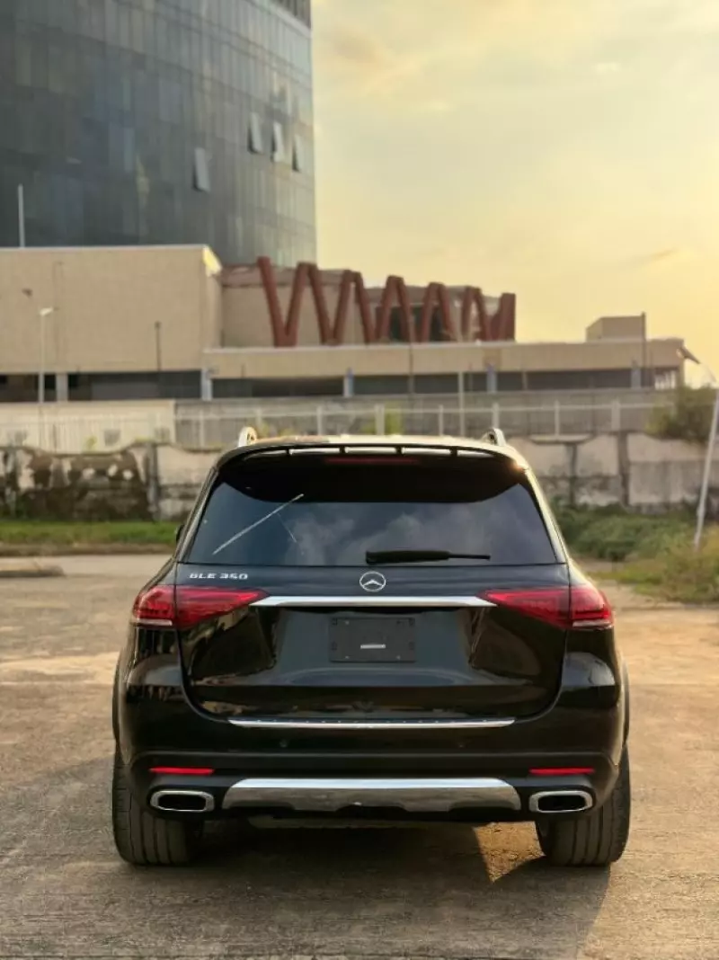 Mercedes-Benz GL 350   -