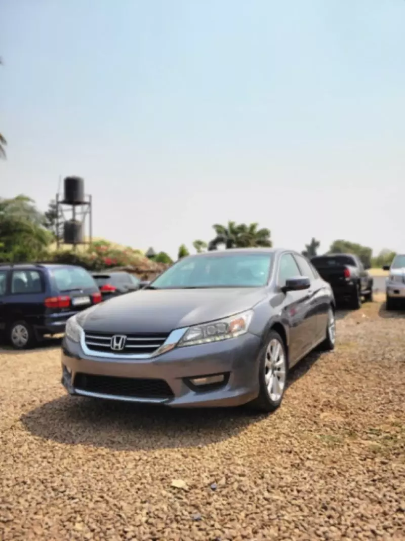 Honda Accord   - 2014