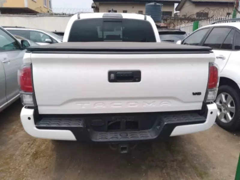 Toyota Tacoma   - 2020