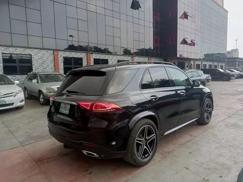 Mercedes-Benz GLE 350 - 2021