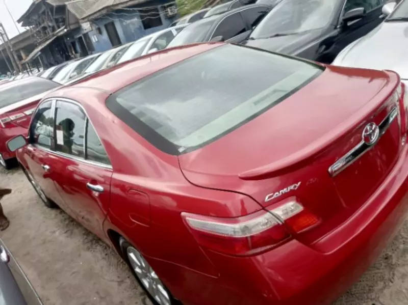 Toyota Camry   - 2007