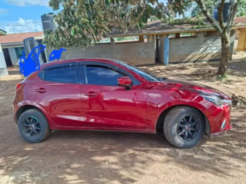 Mazda Demio   - 2017