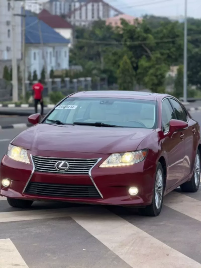 Lexus ES 350   - 2014