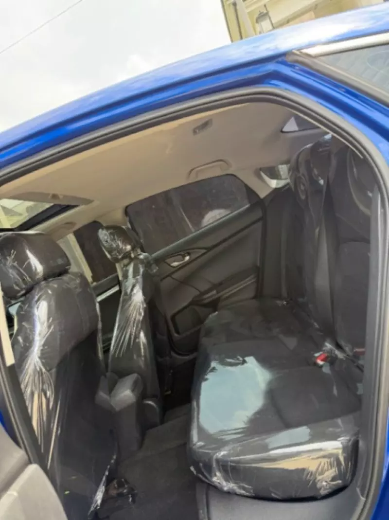 Honda Civic   - 2018