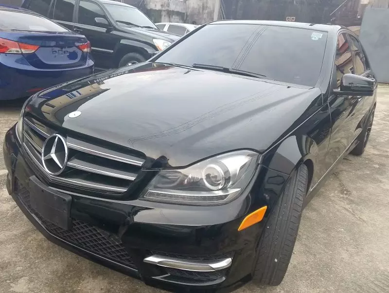 Mercedes-Benz C 350   - 2014