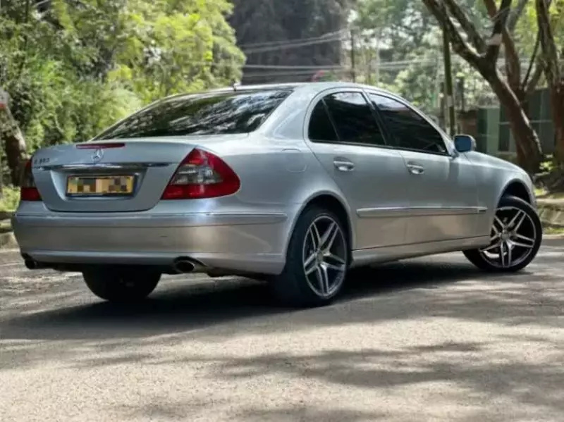 Mercedes-Benz E 350   - 2008