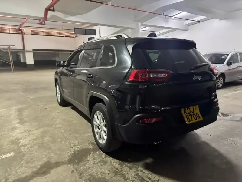 JEEP Cherokee   - 2015