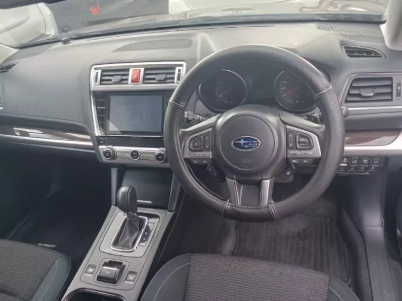 Subaru Outback   - 2018