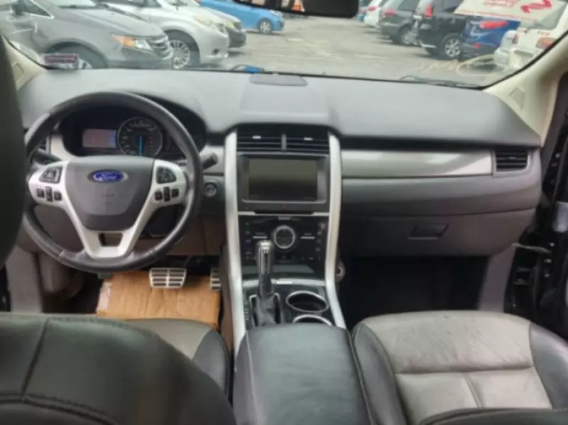 Ford Edge   - 2013