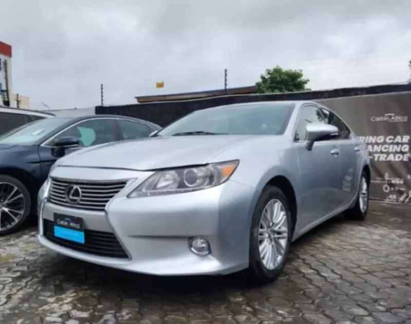 Lexus ES 350   - 2013