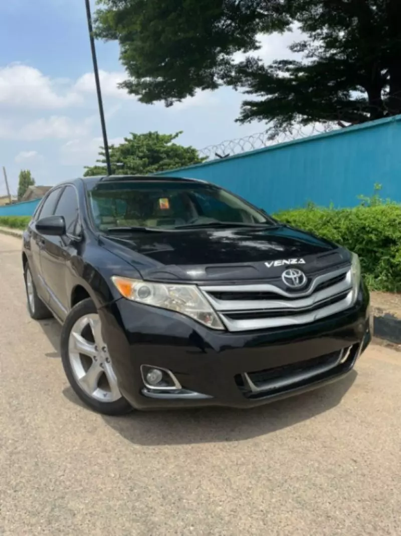Toyota Venza   - 2009