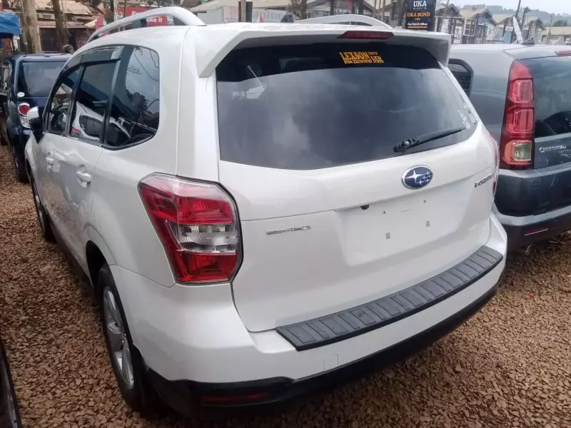 Subaru Forester   - 2015