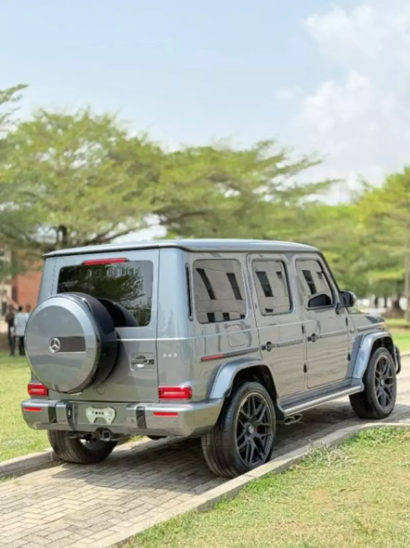 Mercedes-Benz G-Class   - 2021
