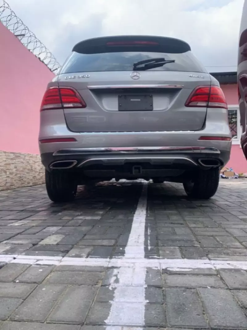 Mercedes-Benz GLE 350