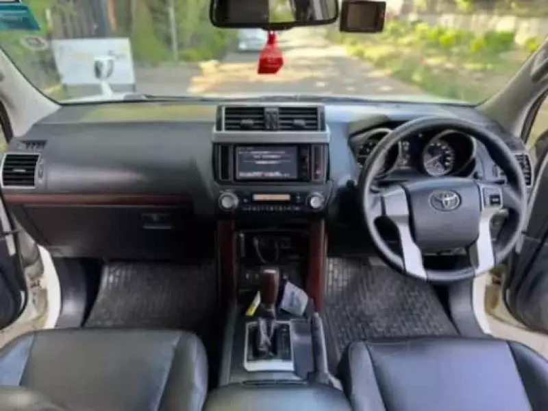 Toyota Landcruiser Prado