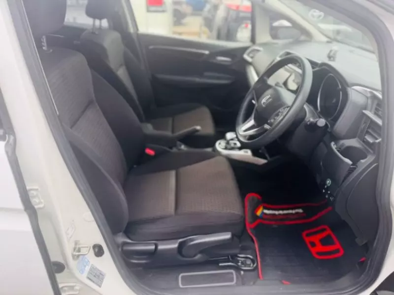 Honda Fit Hybrid    - 2018
