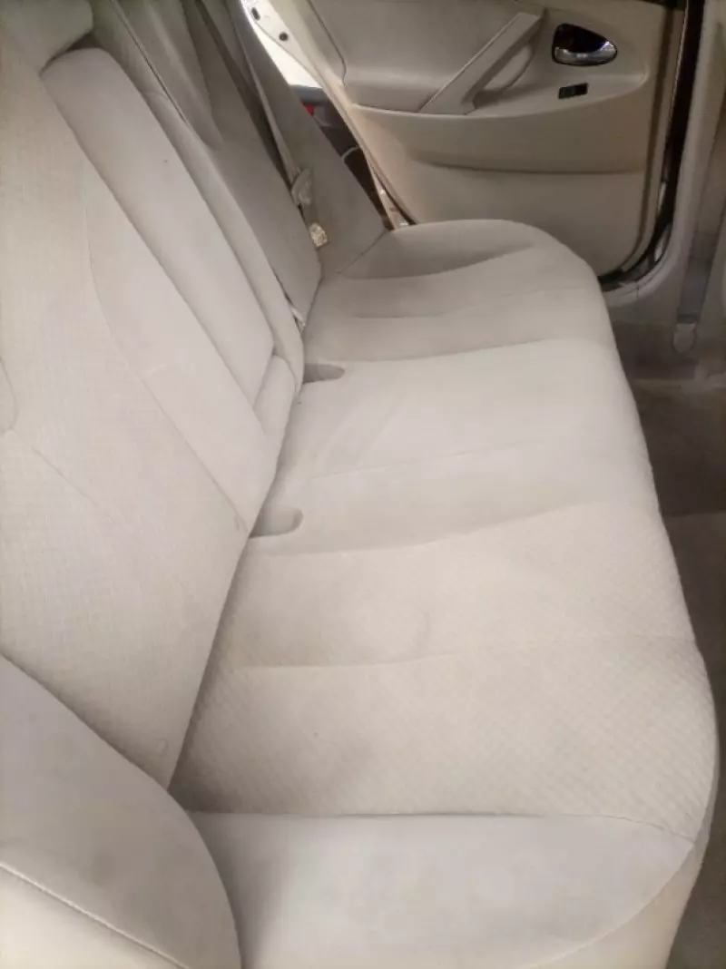 Toyota Camry   - 2009