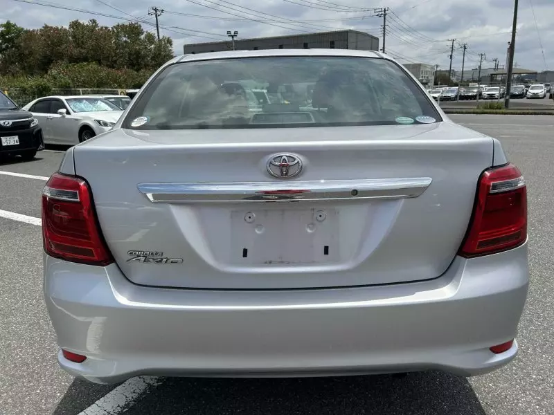 Toyota Axio    - 2016