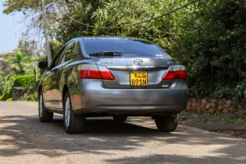 Toyota Premio    - 2008