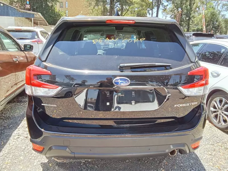 Subaru Forester   - 2017