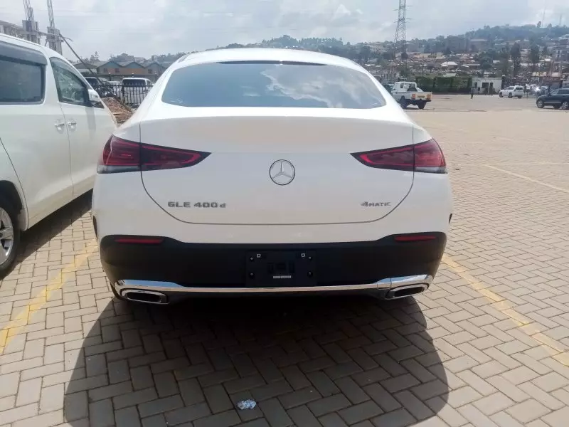 Mercedes-Benz GLE 400   - 2020