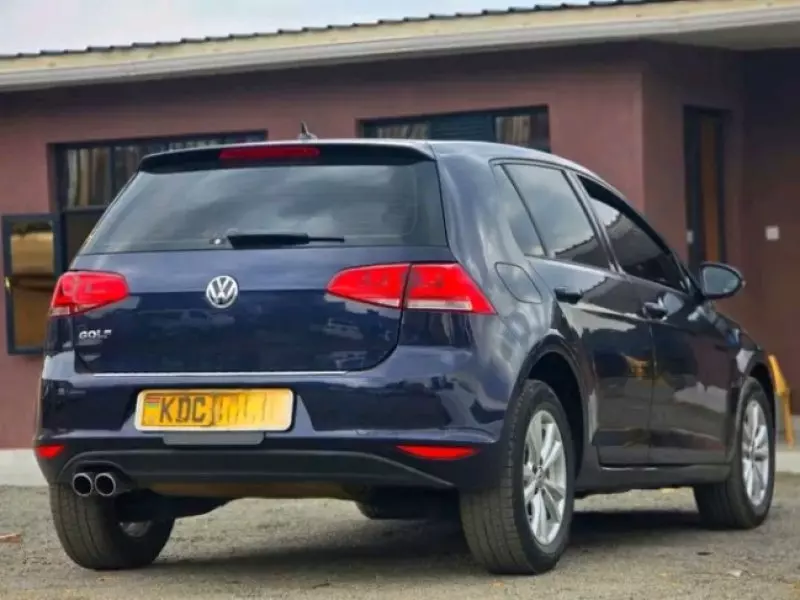 Volkswagen Golf - 2014