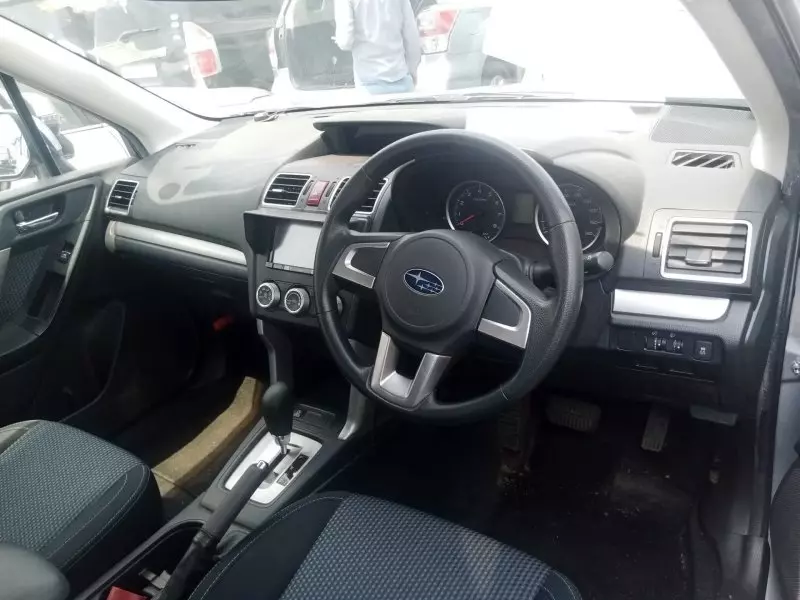 Subaru Forester   - 2017