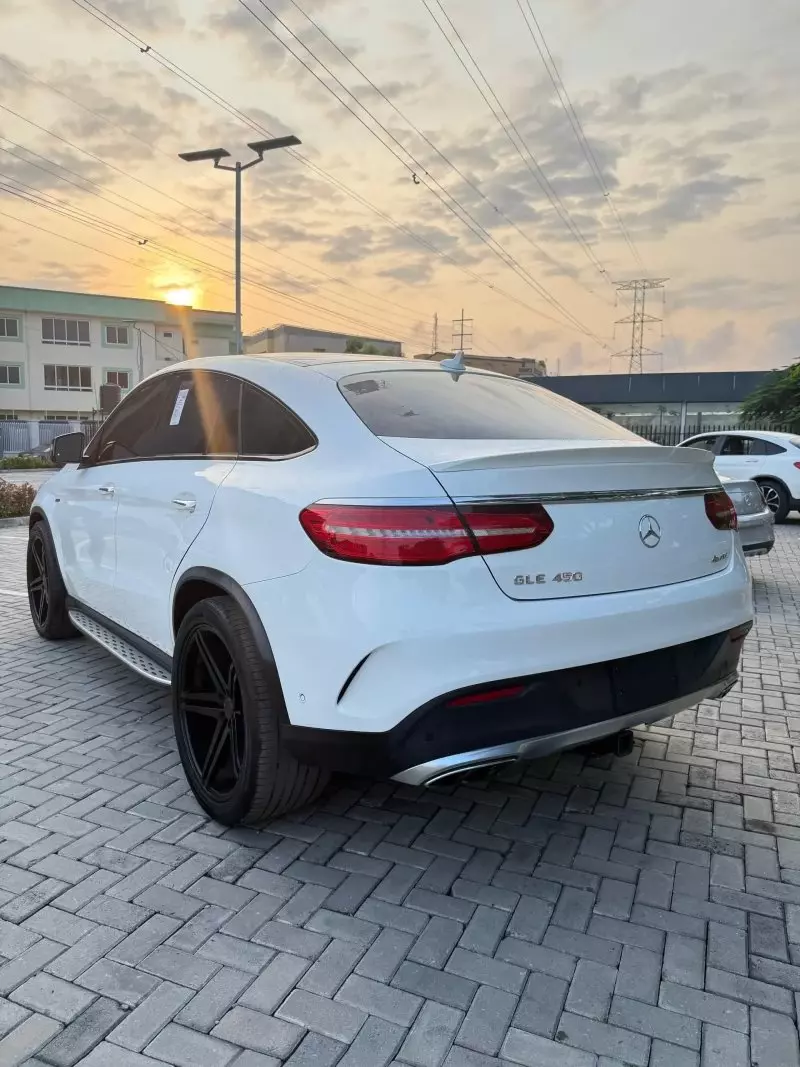 Mercedes-Benz GLE 450   - 2016
