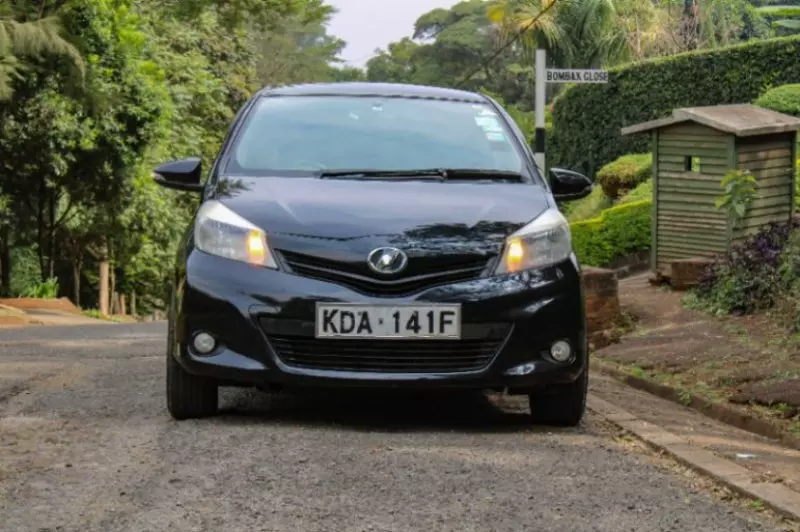Toyota Vitz   - 2014