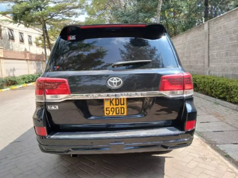 Toyota Landcruiser ZX   - 2014