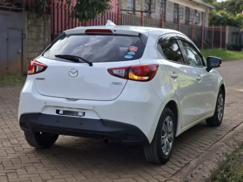 Mazda Demio   - 2018