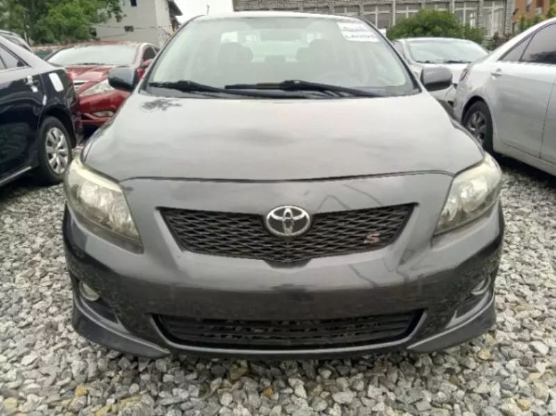 Toyota Corolla Sport   - 2010