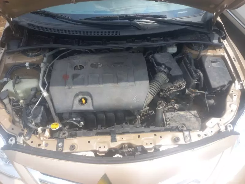 Toyota Corolla   - 2012