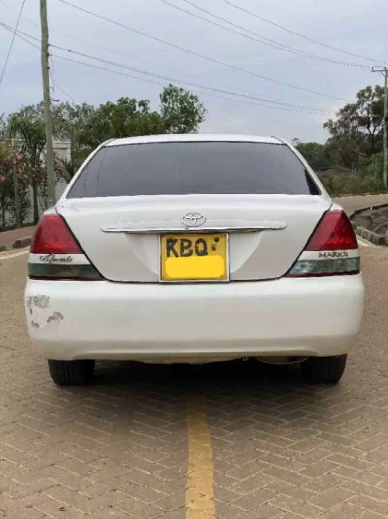 Toyota Mark II   - 2004