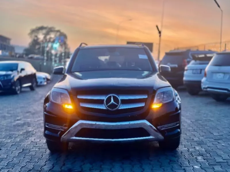 Mercedes-Benz GLK 350   - 2014