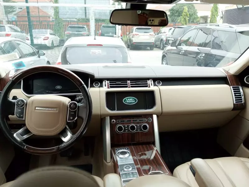 Land Rover Range Rover   - 2015