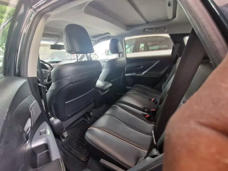 Toyota Venza   - 2013